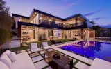 From the full-service rooftop deck to the expansive indoor, outdoor living spaces, this home offers the best lifestyle Los Angeles has to offer.