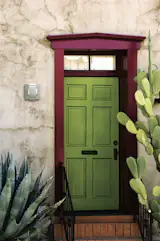 Taos LED provides bi-directional lighting for indoor and outdoor applications 