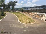 Haitang Bay is located in the northeast coast of Hainan city in Sanya Province, it  is an exquisite scenery, there is no pollution in the city's hustle and bustle and finished in 2016.