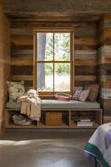 Window Seat, Eastern Washington Cabins