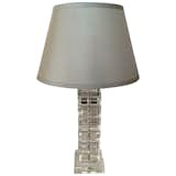Available on viyet.com!

Restoration Hardware is a luxury furniture brand in the home furnishings marketplace offering lighting, textiles, bathware, décor, outdoor and garden, as well as baby & child products. With a polished metal base, this elegant table lamp offers a sleek and stylish design. Ideal for any end table and those in pursuit of an upscale style.

https://viyet.com/restoration-hardware-stacked-crystal-block-table-lamp-lig-20240-11394.html
