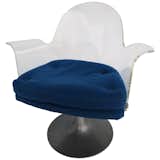 Available on viyet.com!

This vintage armchair is done in the acclaimed mid-century modern style. Clear acrylic gives the seat a futuristic appeal that is grounded by the royal blue cushion, upholstered in smooth wool. Ideal for a modern décor.

https://viyet.com/vintage-acrylic-armchair-sea-20629-11399.html

