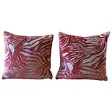 Available on Viyet.com!

Velvet and Silk Zebra Pillows

https://viyet.com/custom-velvet-and-silk-zebra-pillows-acc-21535-12135.html