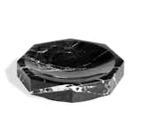 OCTAVIA MARBLE TRAY - BLACK

A hexagonal tray becomes a statement piece when it's realized in carrera black marble.