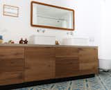 kids bath room