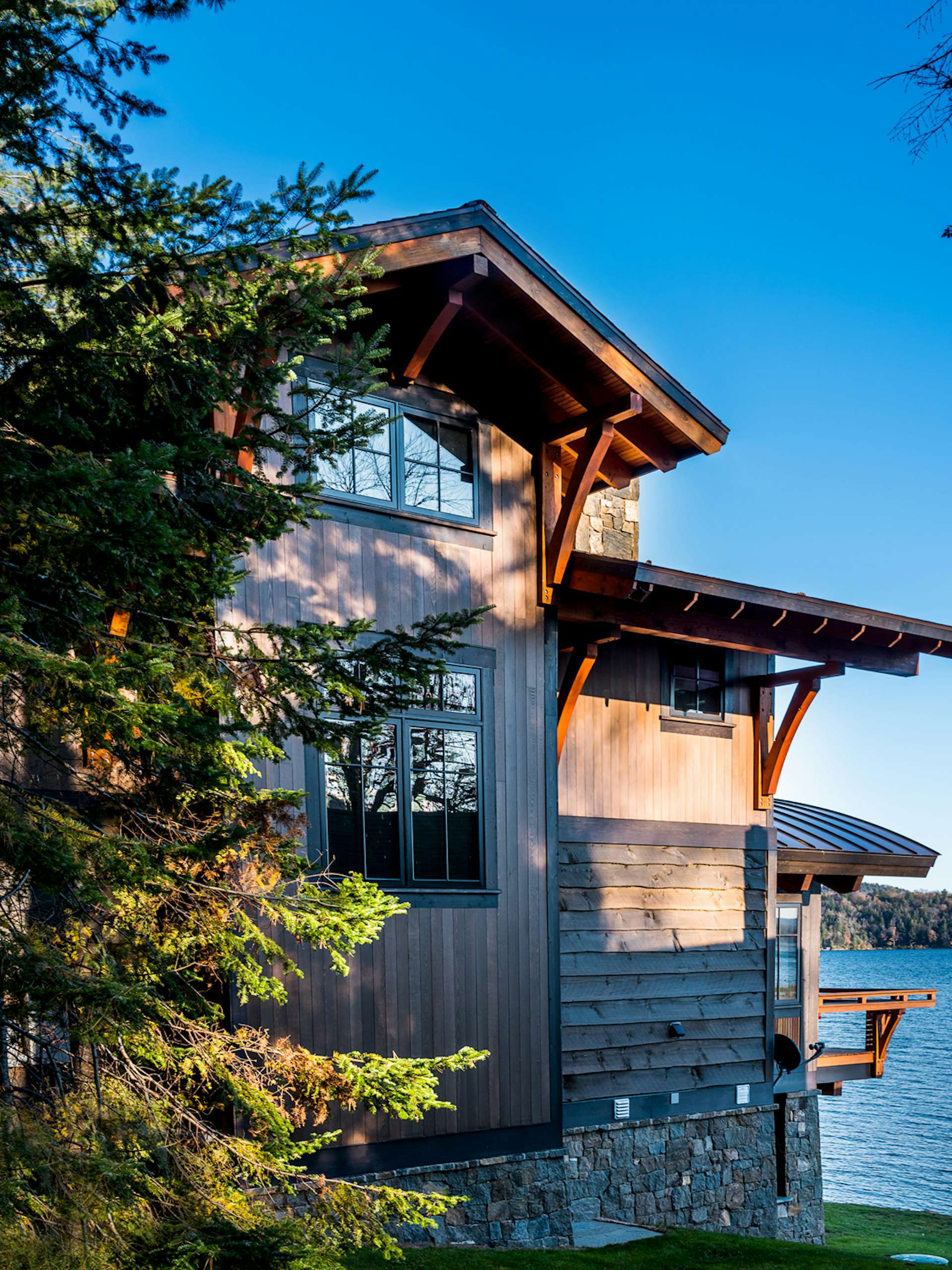 Photo 14 of 16 in Piseco Lake Residence by Phinney Design Group Dwell