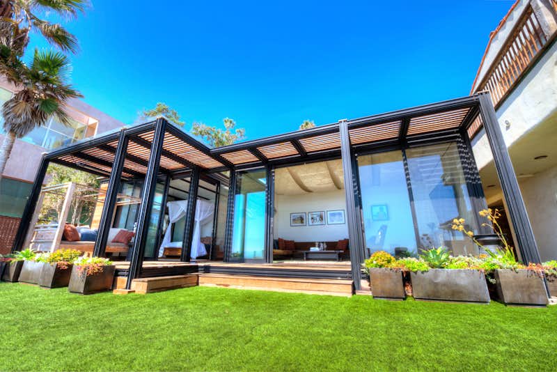 Photo 10 of 25 in The Surfer's Dream by kitHAUS Dwell