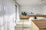 A Heritage Art Deco House in Australia Gets a Modern Update - Photo 9 of 11 - 