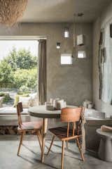 Hide Out in a Tiny Concrete-and-Shingle Cottage For Rent in Cornwall - Photo 5 of 12 - 