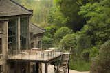 A Chinese Sugar Mill From the 1960s Becomes a Cave-Inspired Hotel - Photo 10 of 17 - 