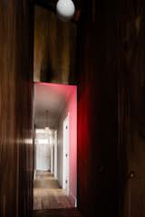 A Pink Corridor Connects the Past With the Present in a Victorian Cottage - Photo 7 of 15 - 