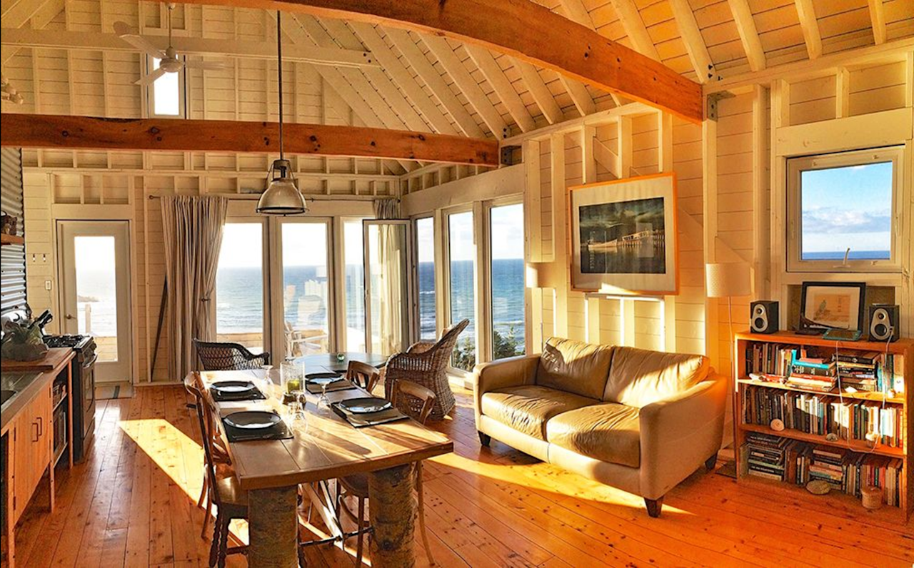 Photo 11 of 16 in 8 Outstanding Cabins For Rent in Canada Dwell