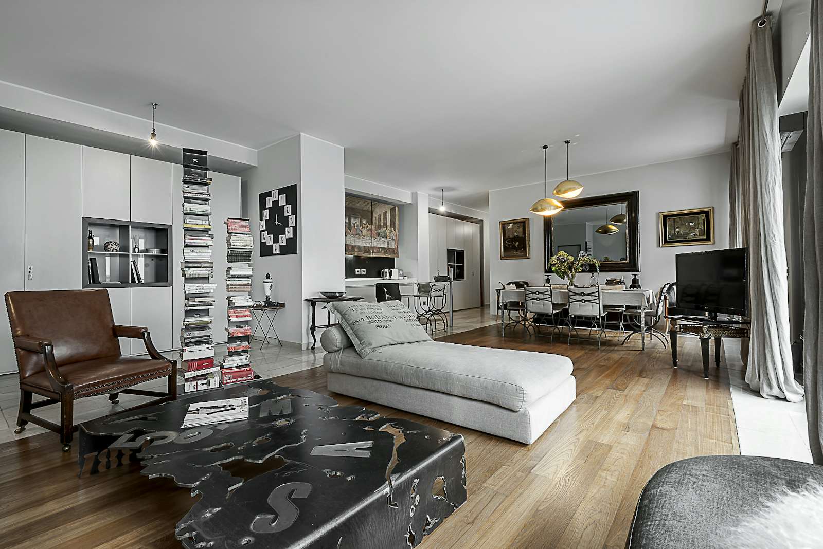 Photo 5 of 9 in 8 Marvelous Apartments You Should Absolutely Rent in Milan Dwell