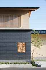 A Super-Insulated Home in Japan Brings Comfort to an Elderly Couple - Photo 4 of 14 - 