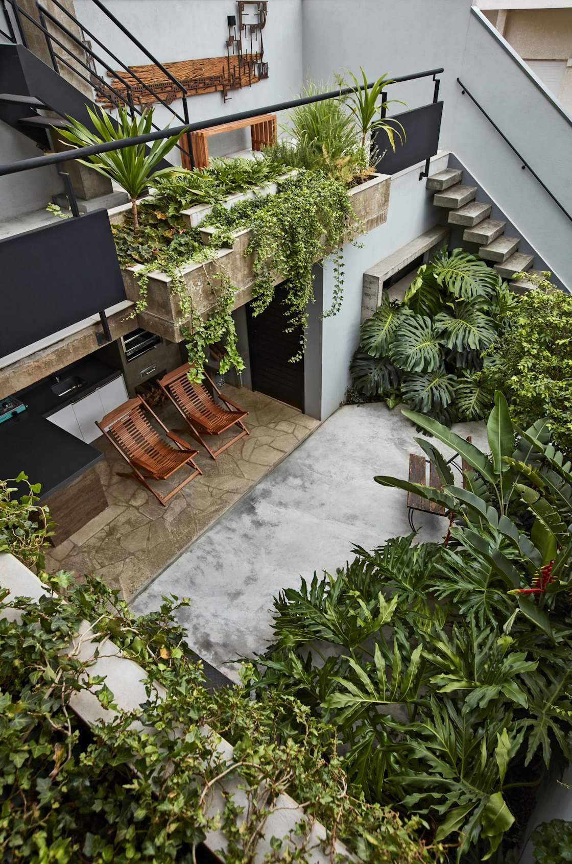 This Slender Concrete Home in Brazil Feels Like an Urban Jungle - Dwell