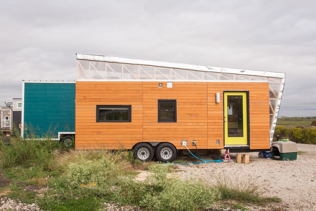 Photo 11 Of 20 In 10 Adorable Tiny Homes You Can Rent Right Now Dwell   Original 