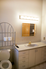 Before: In order to kickstart the transformation of her dated bathroom in Youngstown, Ohio, freelance graphic designer and blogger Breanna Bertolini signed up for the One Room Challenge, which dares participants to remodel a room in just six weeks.