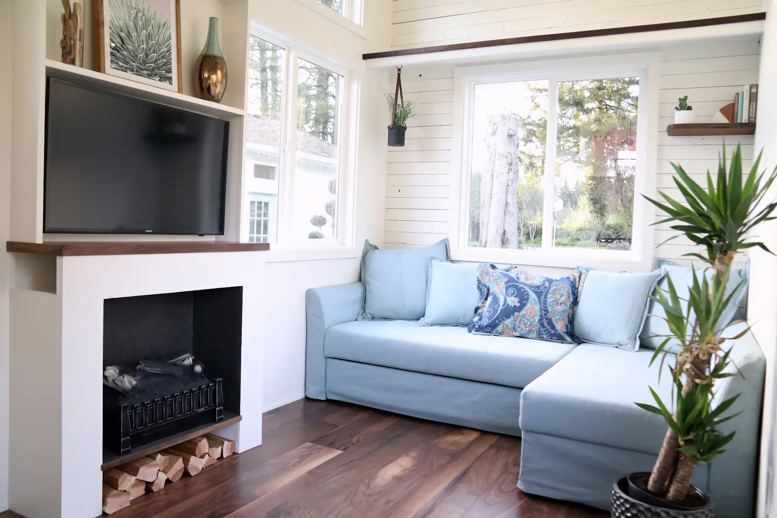 Curated visual reference: Economical Methods For Adding Energy Efficiency To Small Homes Reference: Own This Stylish Energy Efficient Tiny Home For 69K