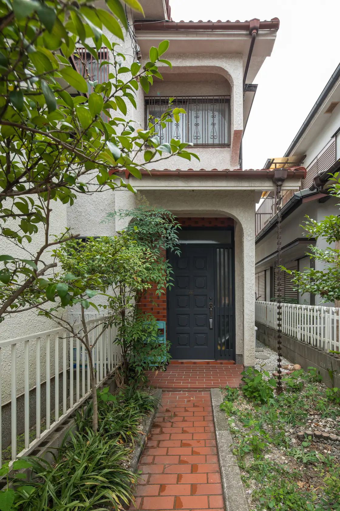 Budget Breakdown: A Tired ’80s Home in Japan Gets a Bright Remodel For ...