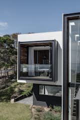 Two Angle House cantilevered bathroom