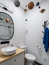 Kid's on suite bathroom with bath tub/ shower