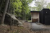 Outdoor, Landscape Lighting, Hardscapes, Horizontal Fences, Wall, Trees, Boulders, Front Yard, and Walkways  Photo 9 of 17 in Kaat Cliffs by Studio MM Architect