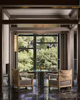 Lobby Lounge by HBA
www.hba.com