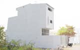 SIMPLE FACADE DESIGN FOR LOW COST 