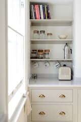 The Real Shaker Kitchen by deVOL, prices start from £12,000  Photo 8 of 10 in The Barnsbury Islington Kitchen by deVOL by deVOL Kitchens