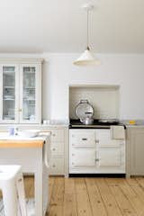 The Real Shaker Kitchen by deVOL, prices start from £12,000  Photo 4 of 10 in The Brighton Kitchen by deVOL by deVOL Kitchens