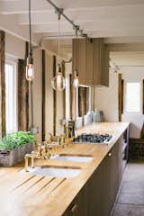 The Sebastian Cox Kitchen by deVOL, prices start from £15,000  Photo 5 of 12 in The Hampshire Barn Kitchen by deVOL by deVOL Kitchens