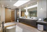 Hutton Drive 2641 Beverly Hills luxury home modern spa style primary bathroom