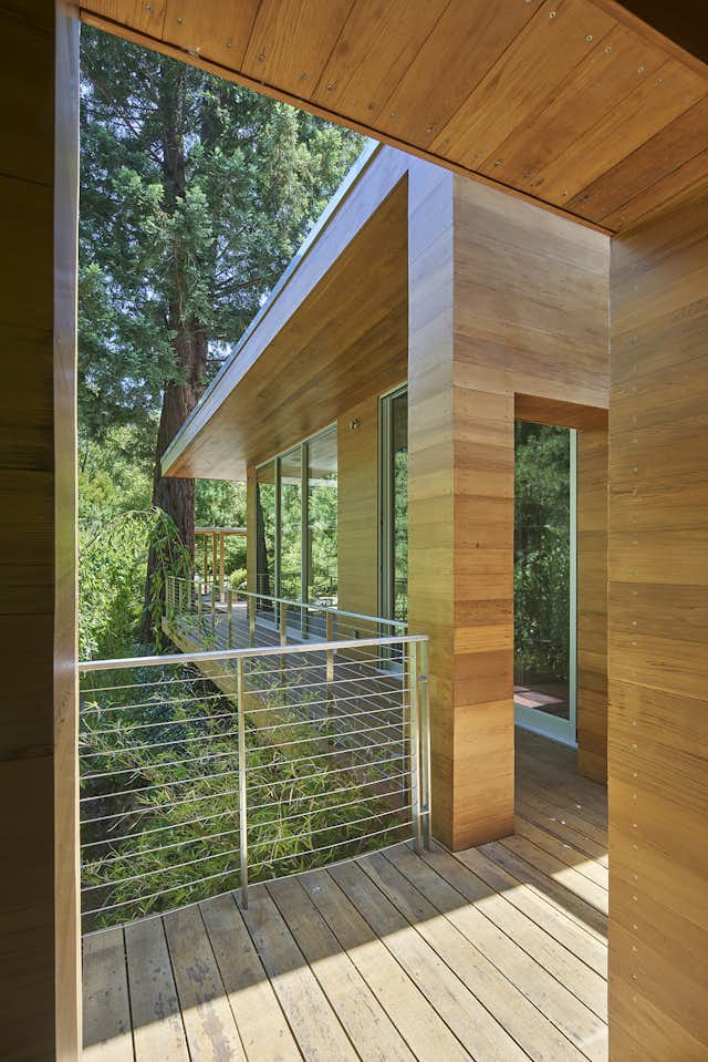 Photo 10 of 17 in The TORO House by Mark English - Dwell