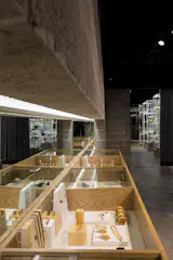 Jewelry stand. Photography©Yaatzil Ceballos