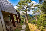Curved Exterior 