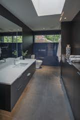 Modern Bathroom