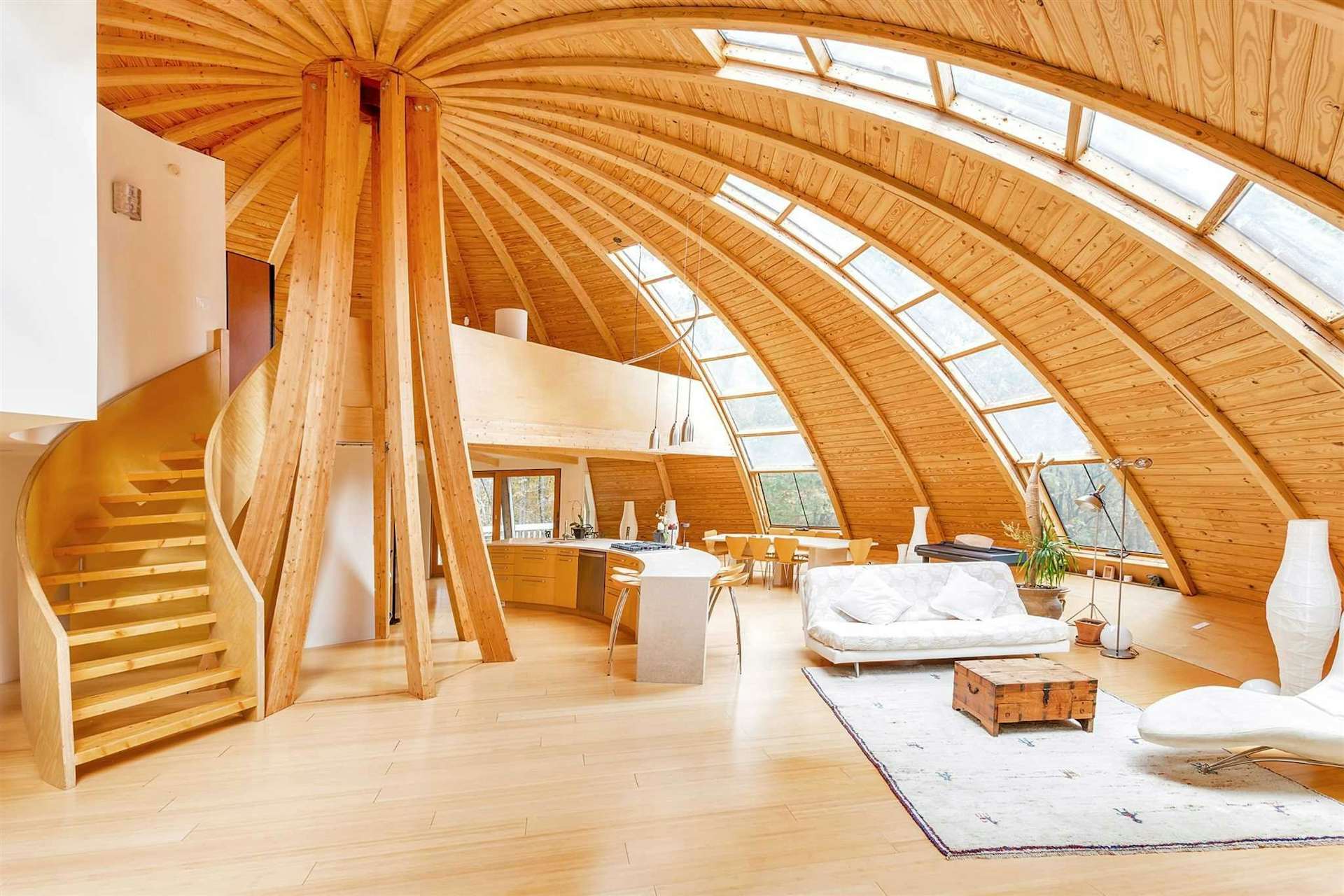 Domespace by Solaleya features a unique design that allows for the entire structure to rotate. This enables you to orient your home's windows to face or oppose the sun in order to passively balance the internal temperature and reduce energy consumption.