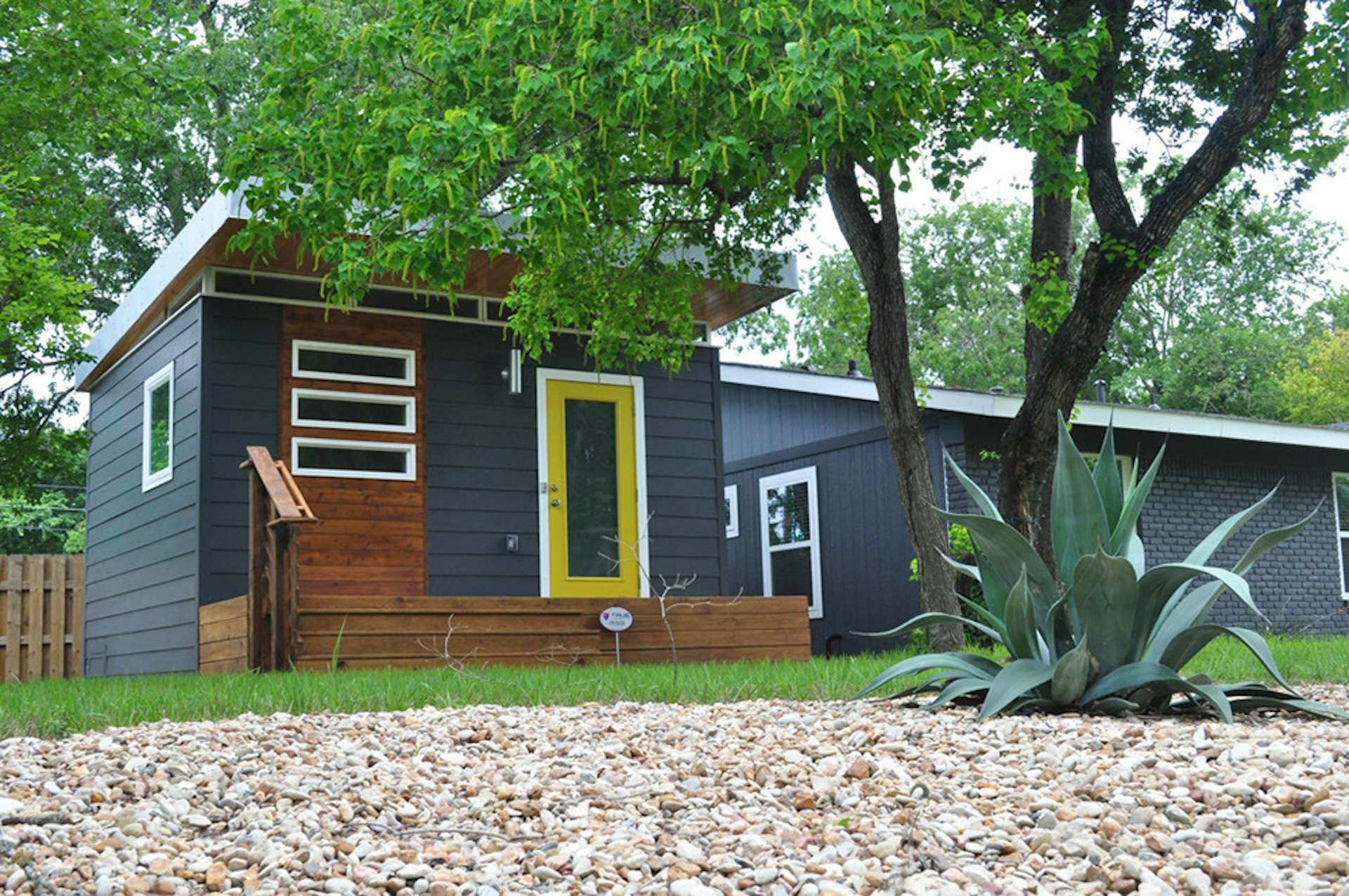 This 14-by-16-foot modern dwelling by Kanga Room Systems is perfect for the family who uses it as a guesthouse. It’s also become a good investment, as they turn it into a short-term rental during the busy spring and fall tourist seasons in Austin, Texas.