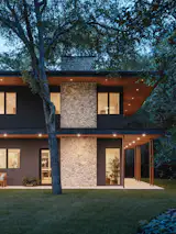 View to rear facade and chimney masonry