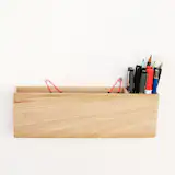 Wall hanging organizing box