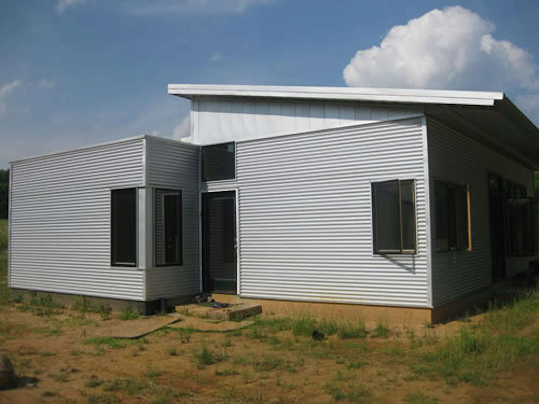 Photo 5 of 11 in 11 Modern Prefab Homes That Cost Less Than 100,000