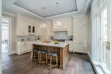 Eat-in kitchen, practical and beautiful