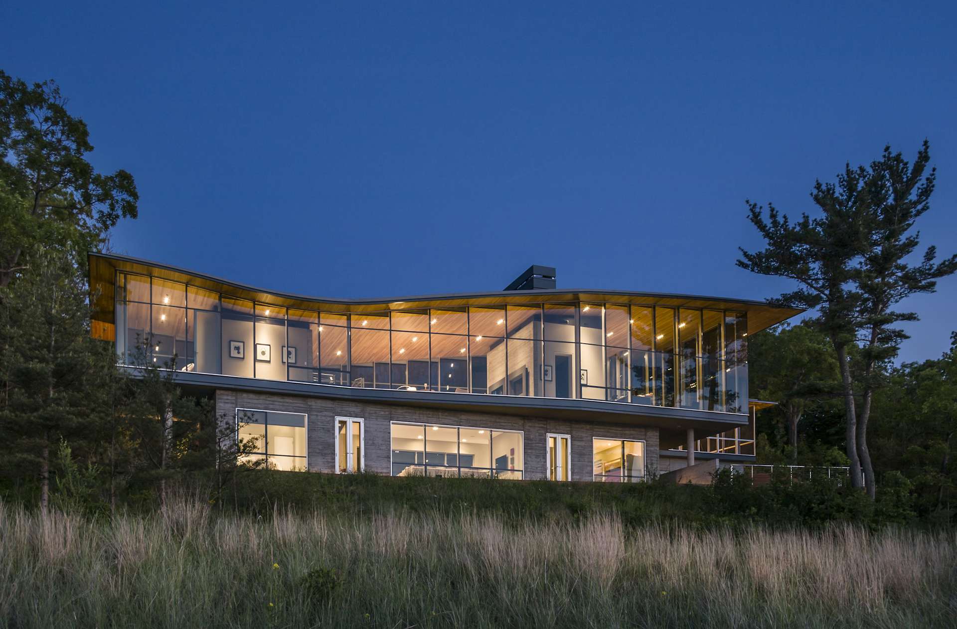 Beverly Shores Residence posted by Booth Hansen (6 Photos) Dwell