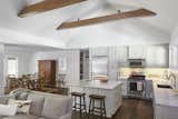 Dine-in kitchen