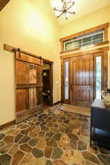 Grand Teton - Foyer