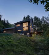 Exterior, Wood Siding Material, House Building Type, and Gable RoofLine  Photo 2 of 18 in Mountain Retreat by Catherine Truman Architects