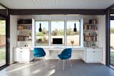 A Midcentury Eichler in San Mateo Is Turned Into a Functional Family Home - Photo 8 of 10 - 
