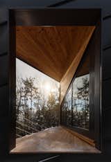A Prefab Cabin in New Hampshire Is a Magnificent Mountain Retreat - Photo 11 of 18 - 