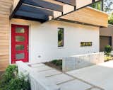 Atlanta Design Economy Credits

Architecture: K. Souki Design S., Sani Construction
Interior Design: K. Souki Design Studio
General Contractor: Imery Group
Landscape: The Greenseason Group  Photo 2 of 8 in Bryant Residence by Atlanta Design Festival