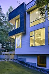 Atlanta Design Economy Credits

Architecture: Axios Architecture LLC
General Contractor: HR Construction
